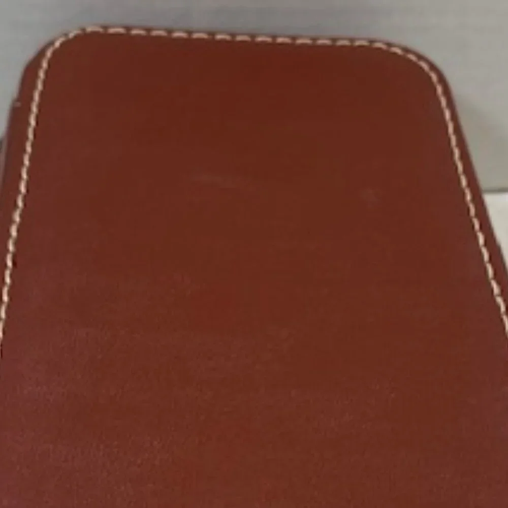 VTG Alfa Faux Leather Brown Toiletry Travel Accessory Zip Around Bag 8.5